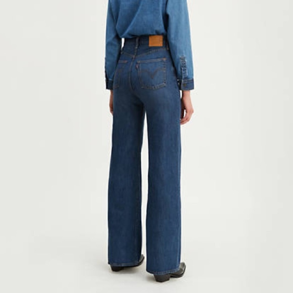 Levi’s Ribcage wide Jeans - HIGH TIMES COLOR SZ 27